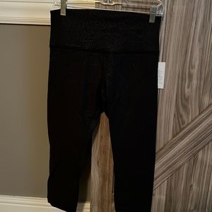 Lululemon Size 10 Capri NWT